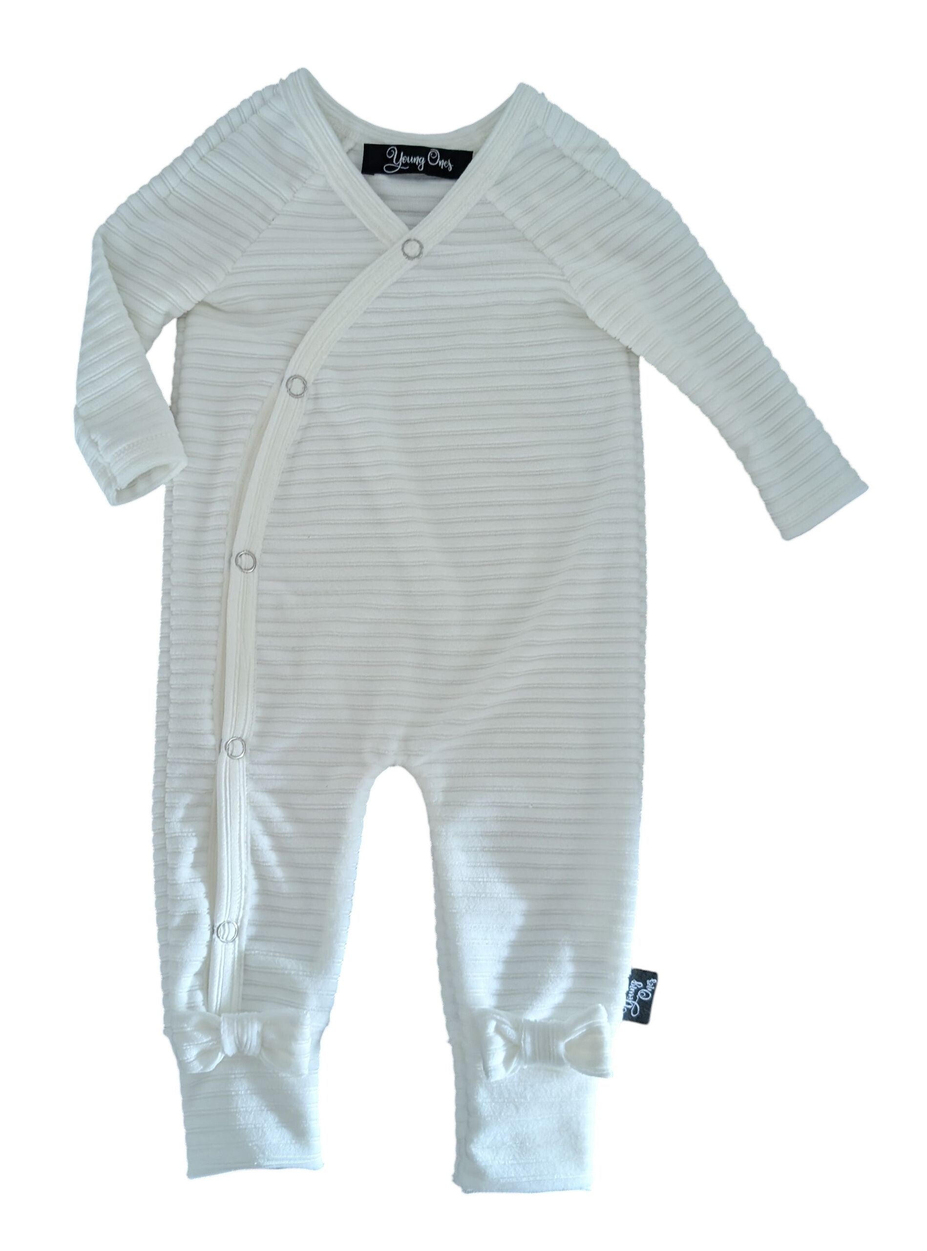 1032 Boxpakje met strikjes