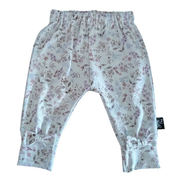 1050 Broekje met strikjes