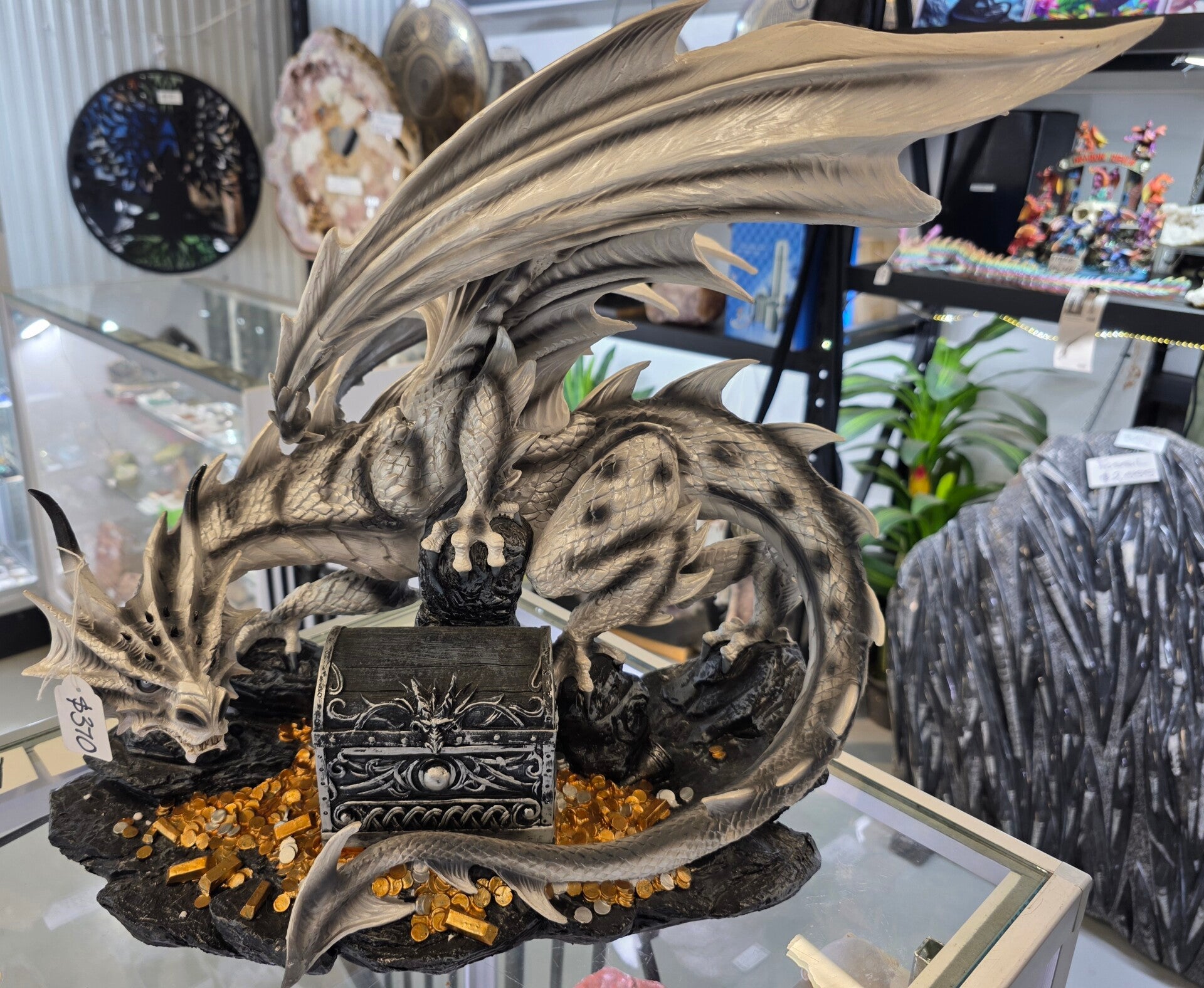 Dragon ornament (chest opens)