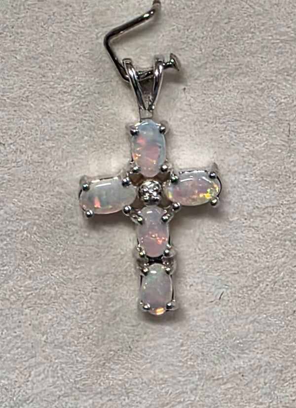 Australian Opal pendant in sterling silver