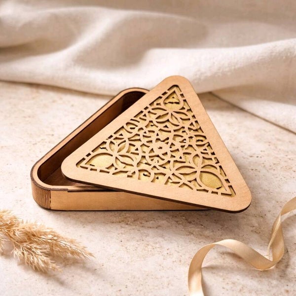 Boite triangulaire