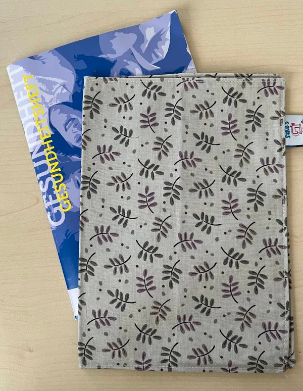 Gesundheitshefthülle Blätter