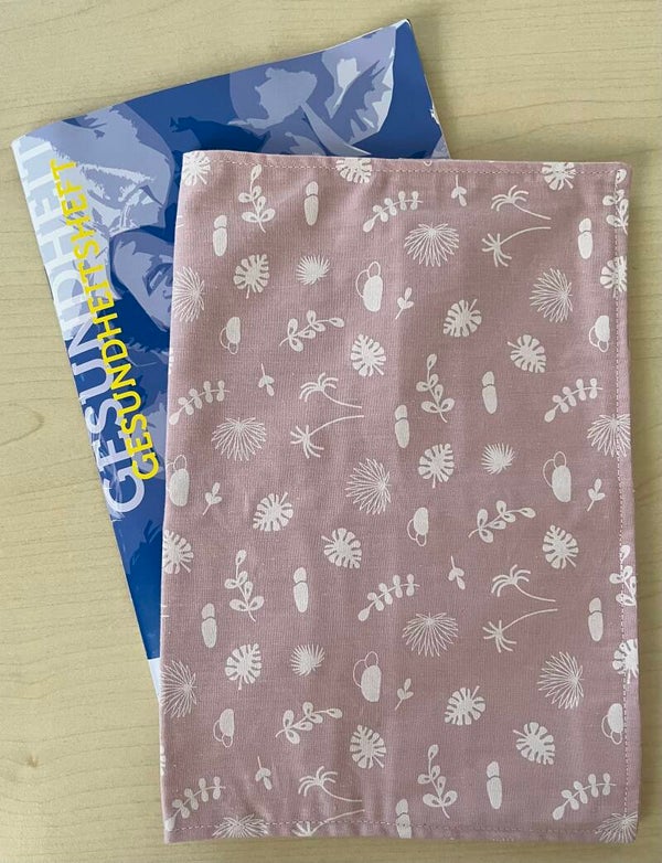 Gesundheitshefthülle Rosa mit Bliumen
