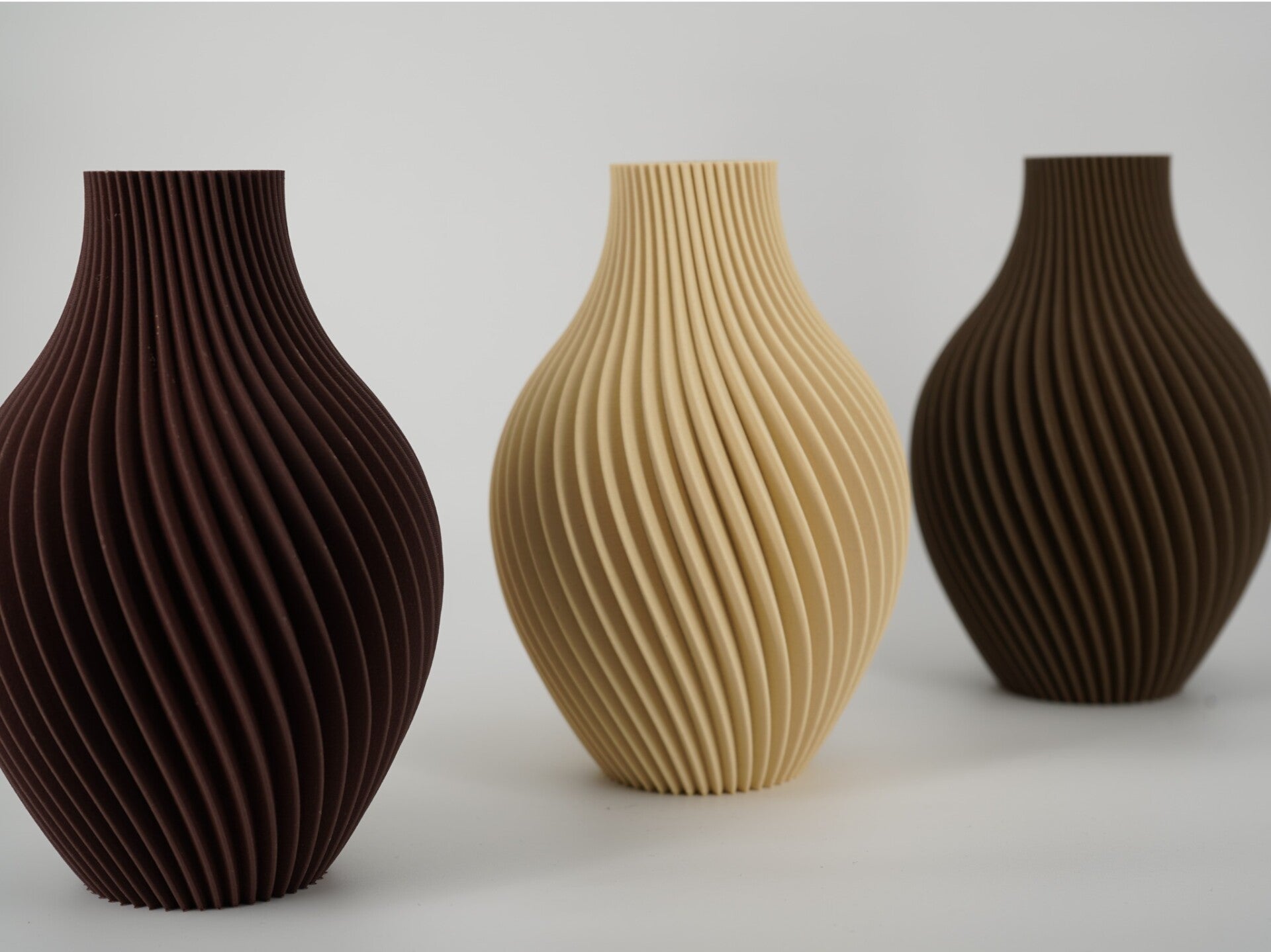 Vase décoratif torsadé imprimé en 3D