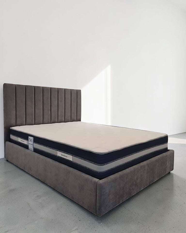 ROYALREST BED