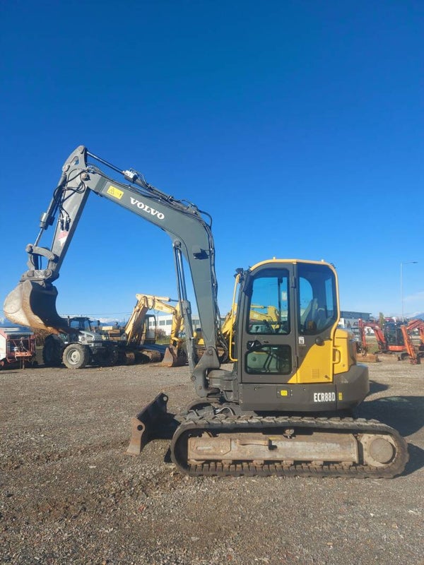 VOLVO ECR88D