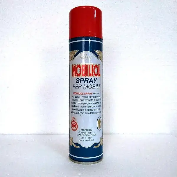 Spray per mobili