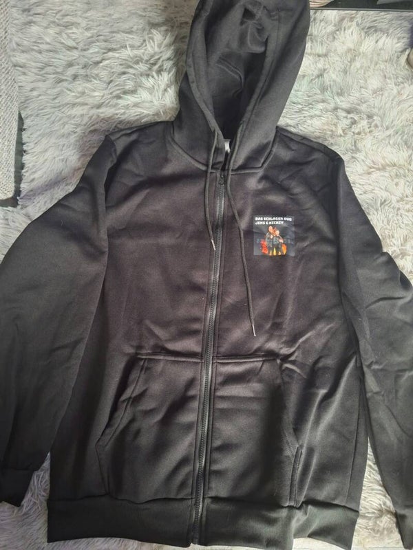 Jacke mit Logo in verschieden Größen