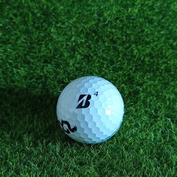 Bridgestone Tour BXS