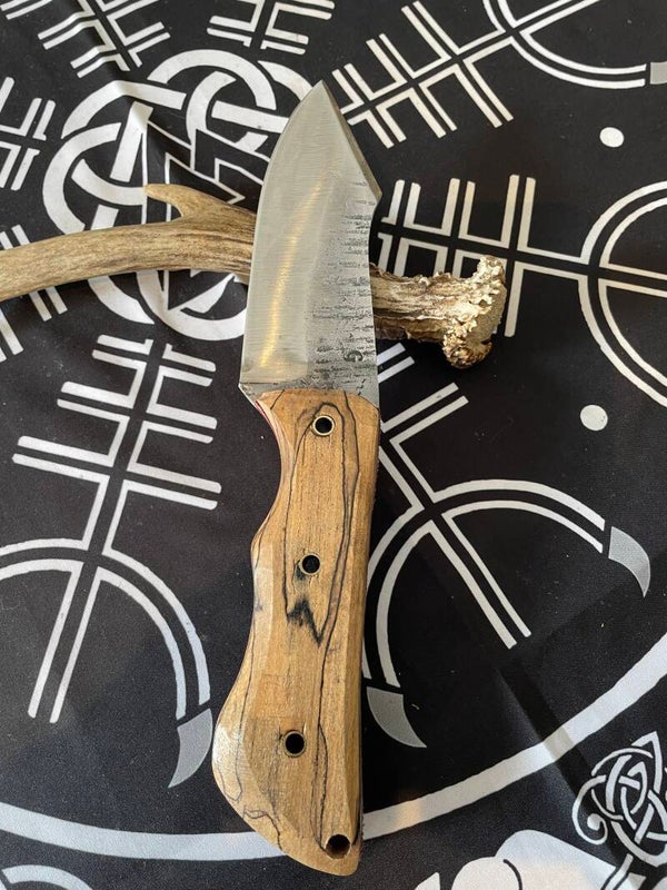 Couteau de Chasse Acier Carbone Forgé