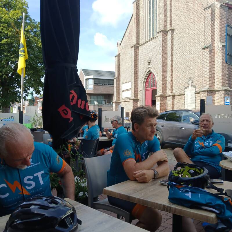 whatsapp-image-2026-07-08-at-22-40-40-standard.jpg