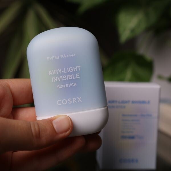 COSRX Airy-Light Invisible Sun Stick – SPF50+/PA++++