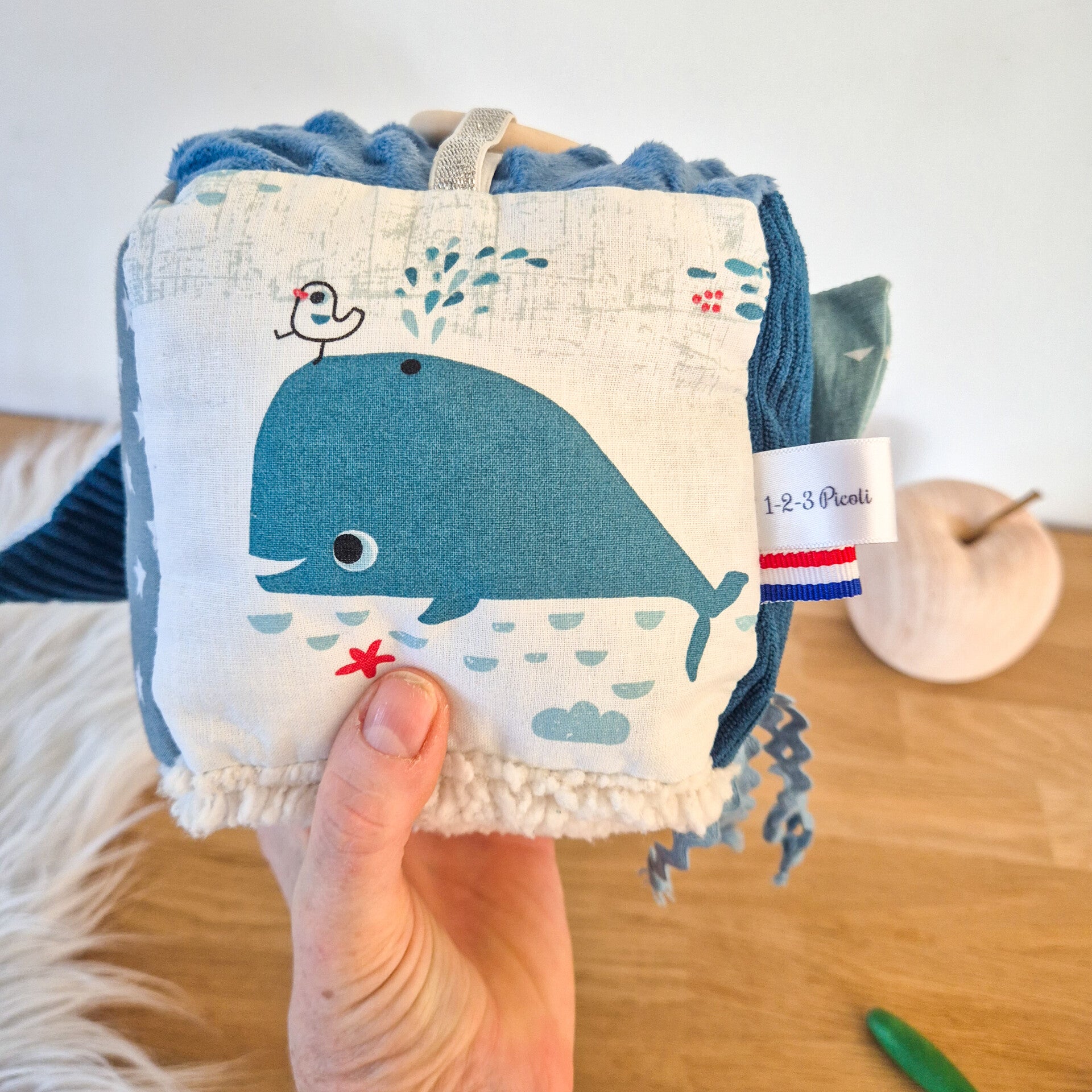 Cube éveil sous l'océan