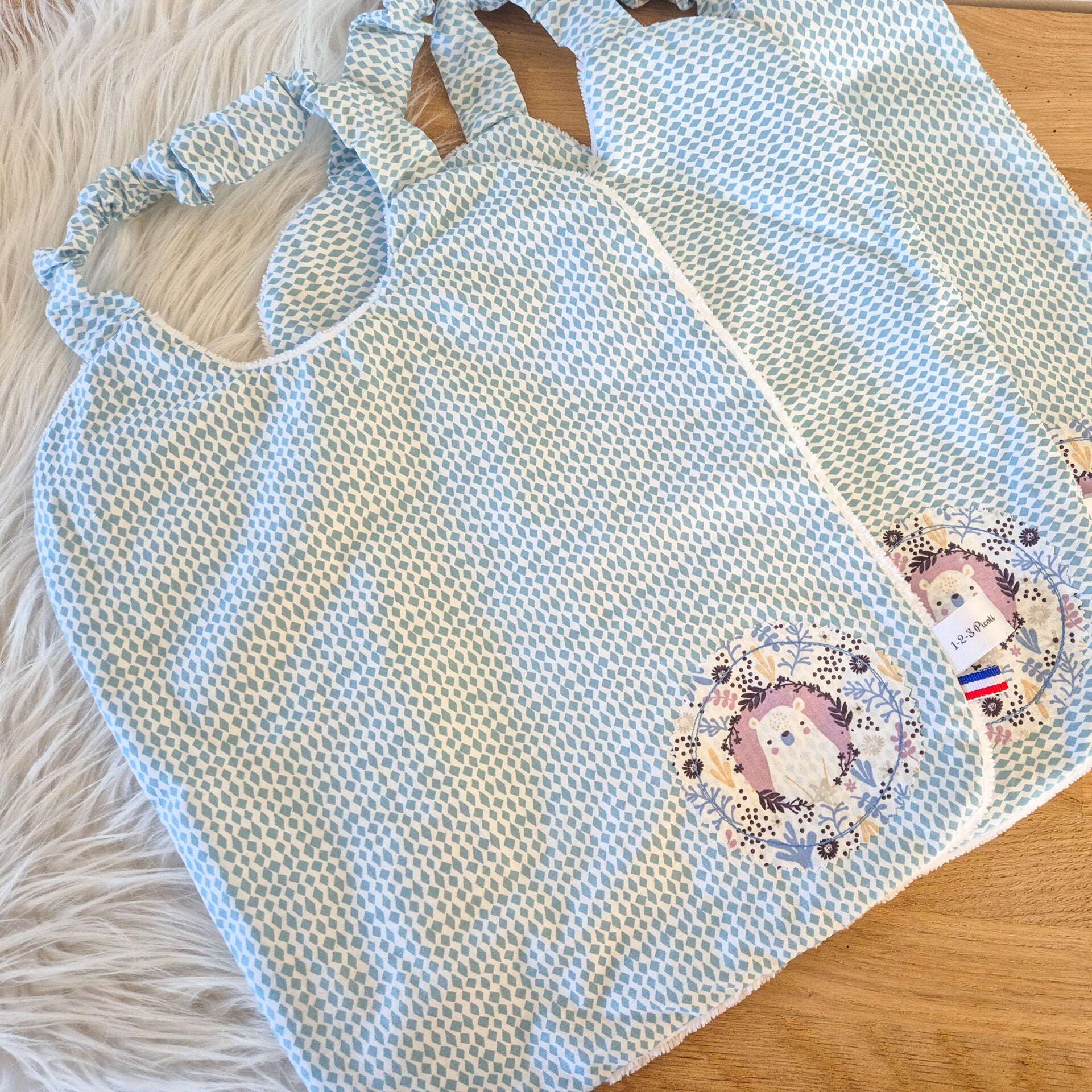 Grand bavoir élastiqué maternelle