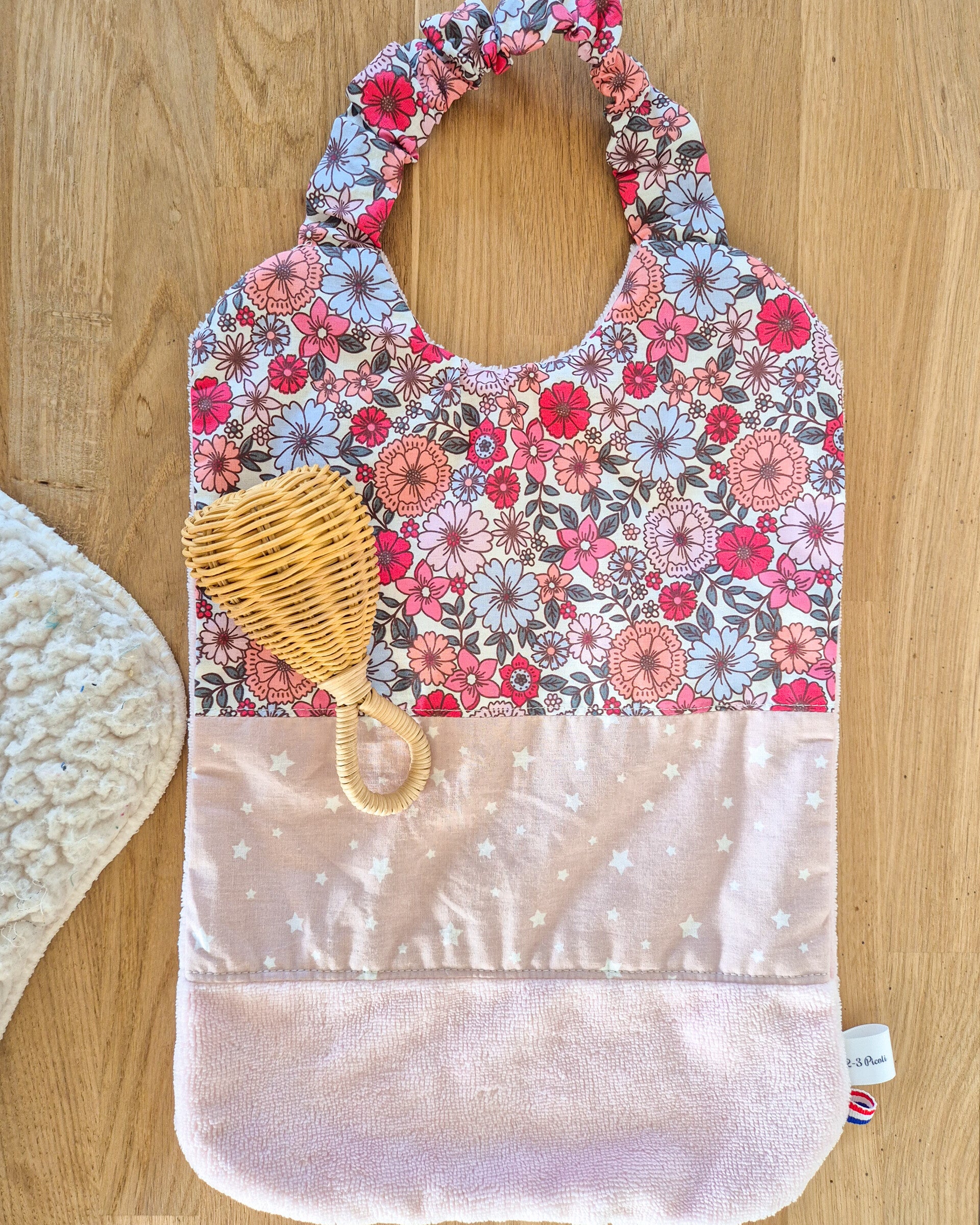 Grand bavoir élastique maternelle