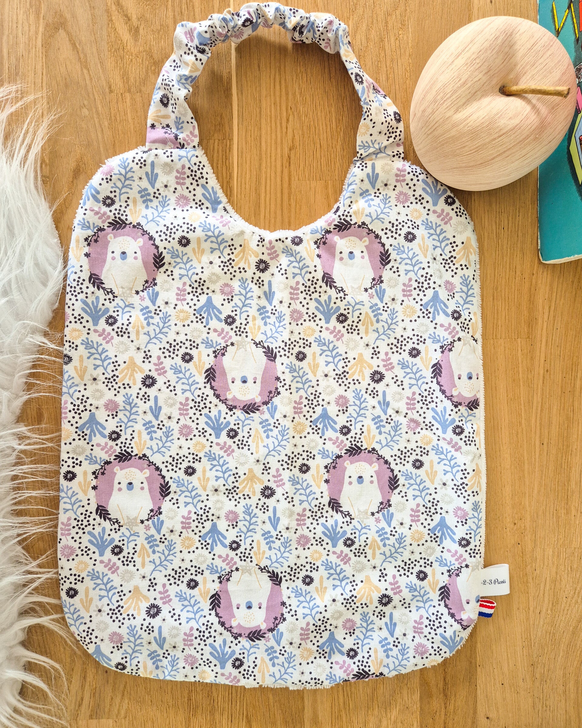 Grand bavoir élastique maternelle