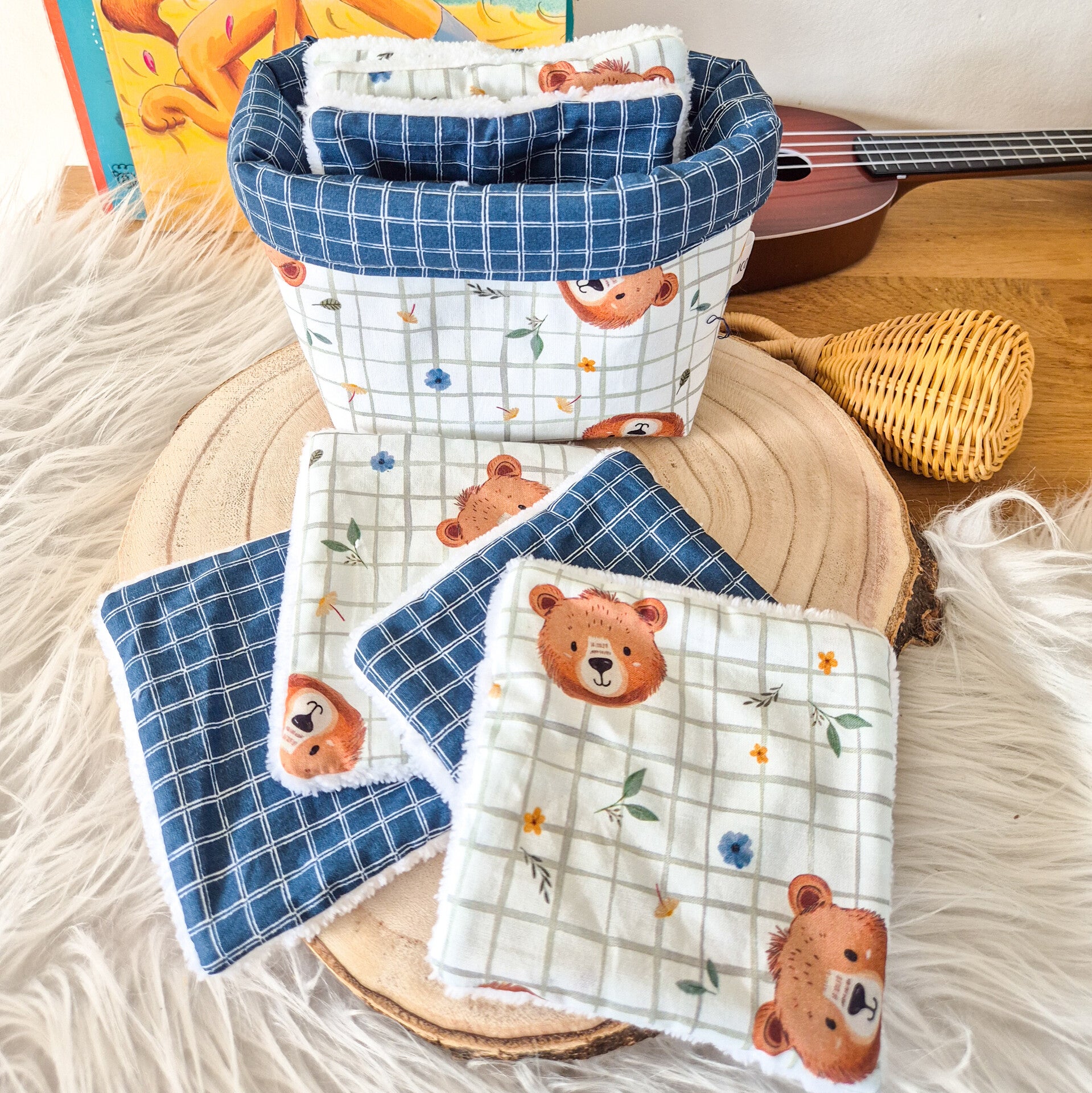 Lingettes bébé et sa  panière