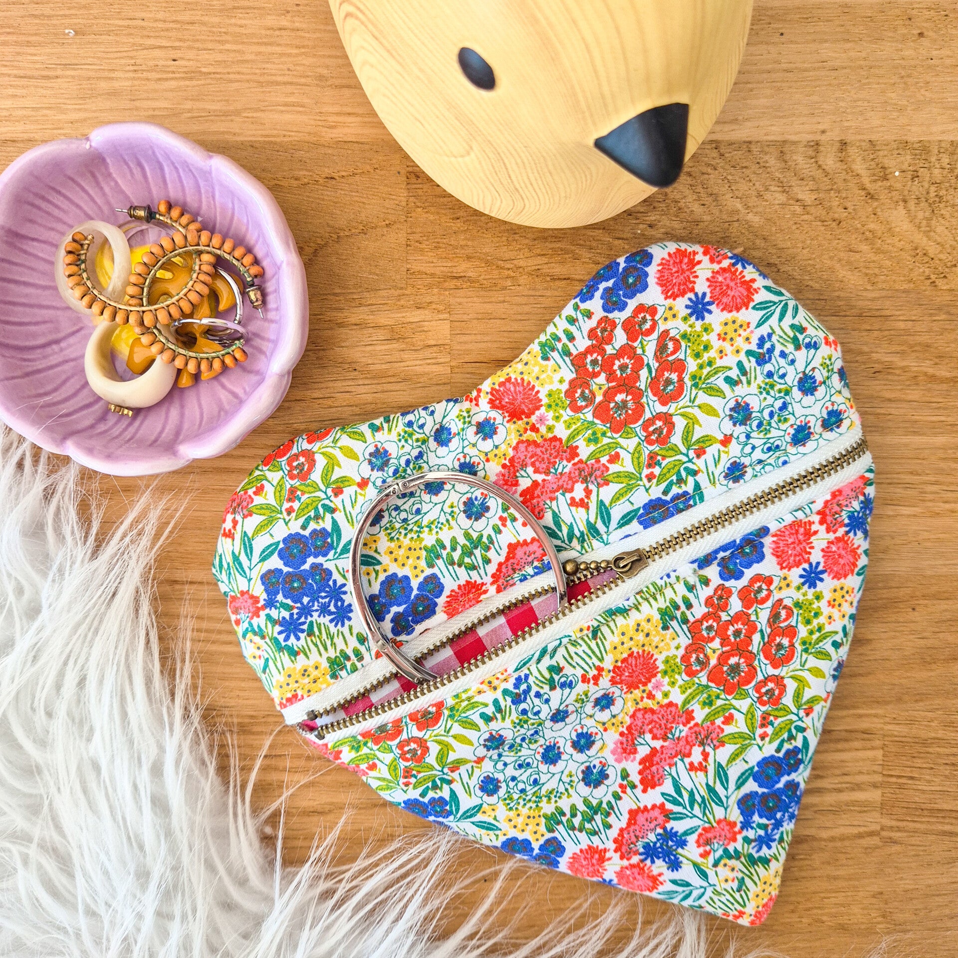 Petite pochette coeur.