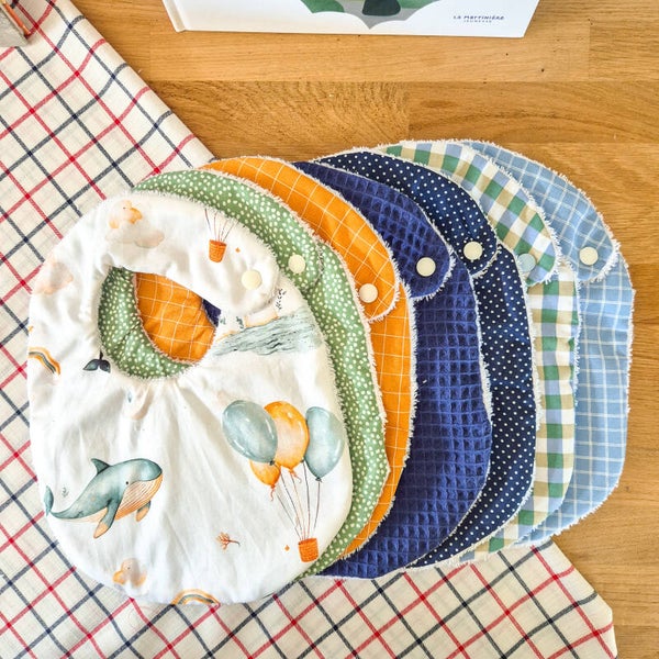 Semainier de bavoir bébé .