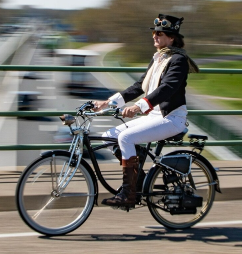 Saxonette Custom Benzine