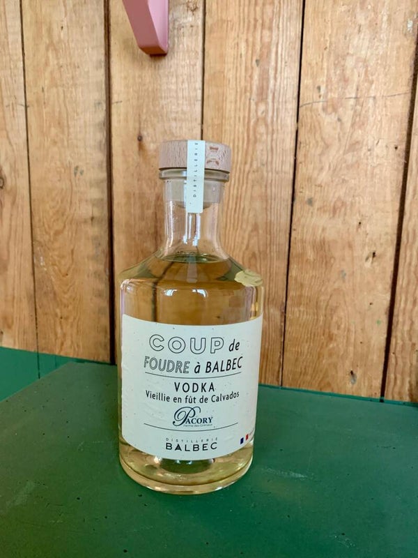 Vodka vieillie en fût de Calvados