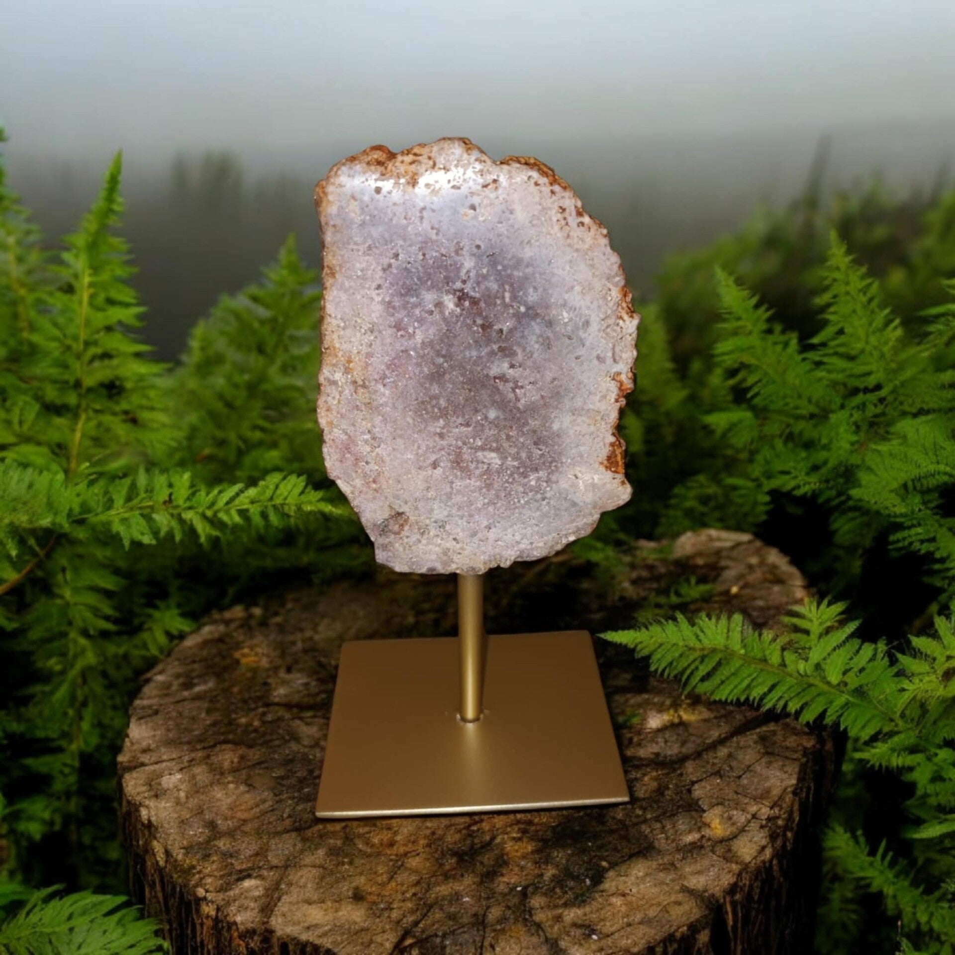 Chalcedoon Roze op standaard 05