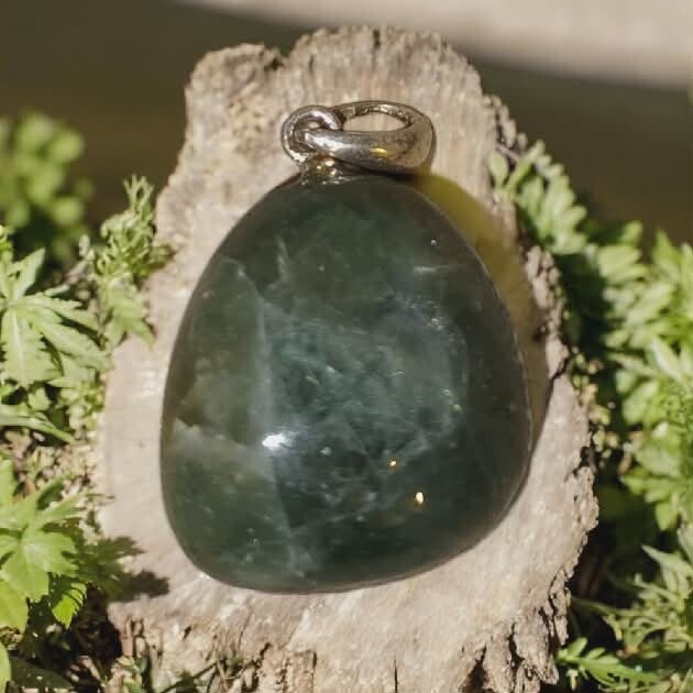 Chrysopraas hanger 01