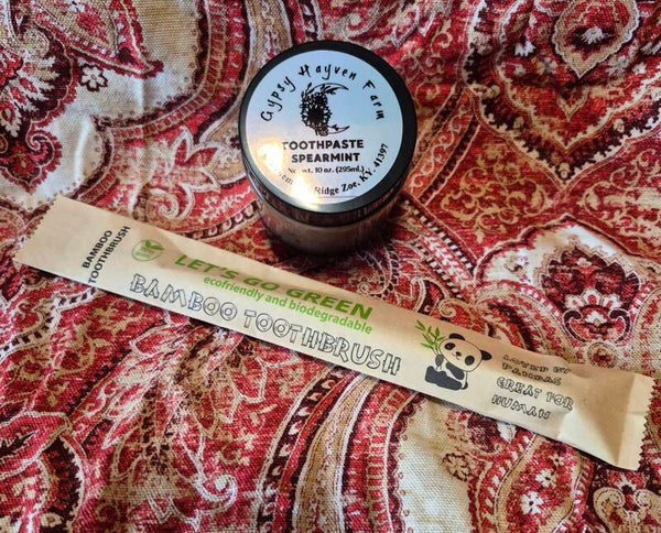 Spearmint toothpaste