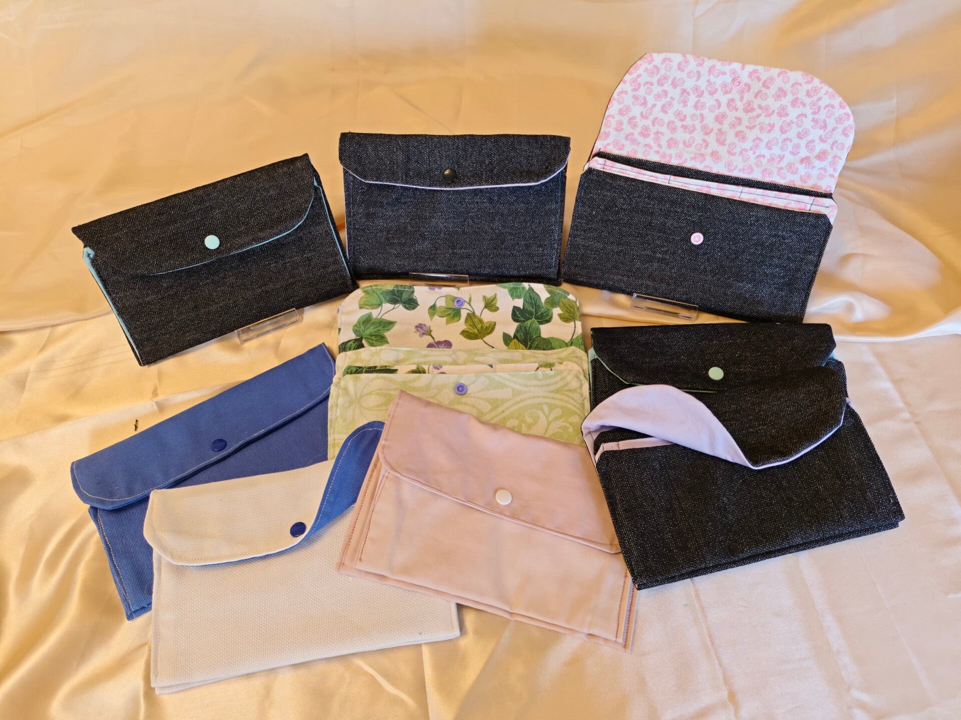 Portafoglio e Organizer in Tessuto Jeans e/o cotone – Borsellini Pratici ed eleganti - fatto a mano