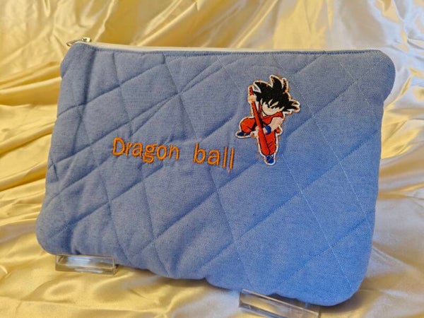 Custodia Portatablet Imbottita e Trapuntata a Mano – Dragon Ball