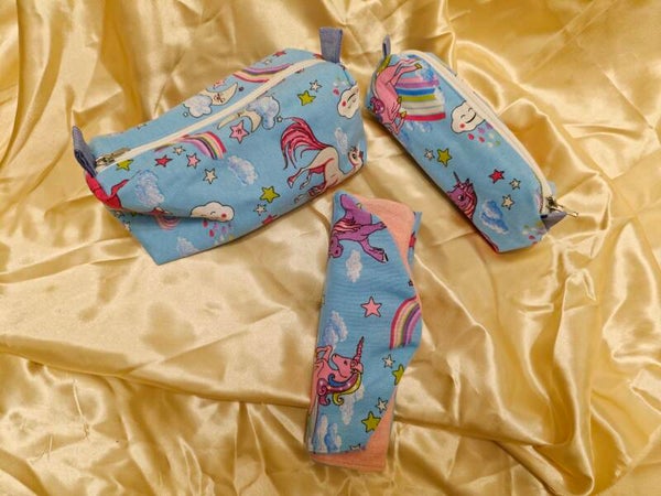 Collezione Borsellini / astucci per la scuola Fatti a Mano in Cotone "Unicorno Fantasy"