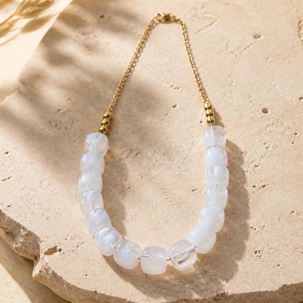 blanc translucide