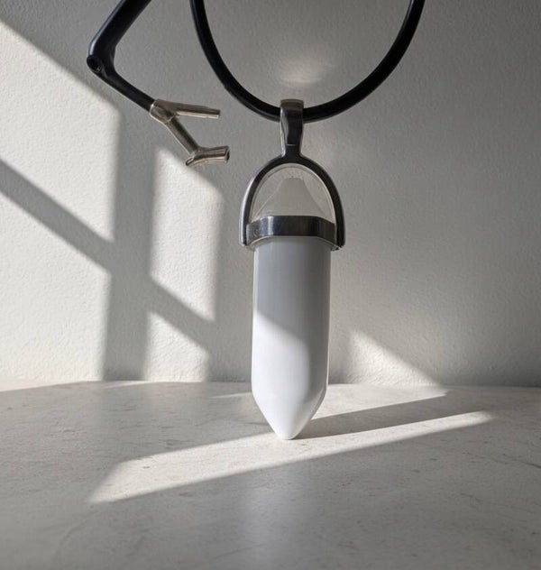 Floral Accented White Crystal Pendant / Pendulum