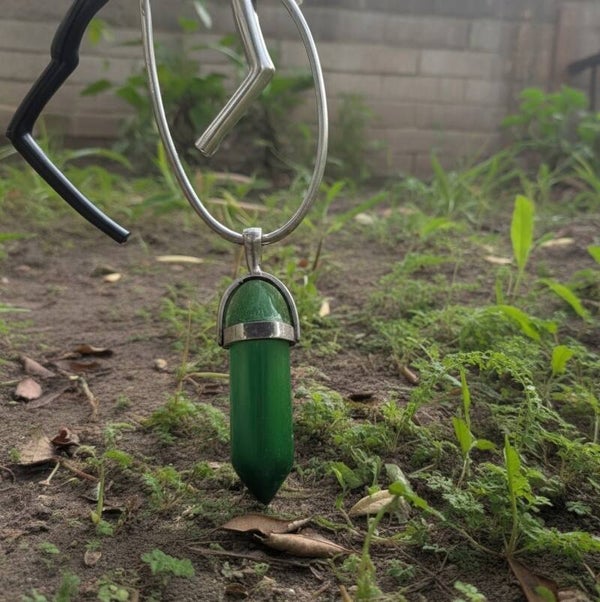 Green Jade Pendant / Pendulum