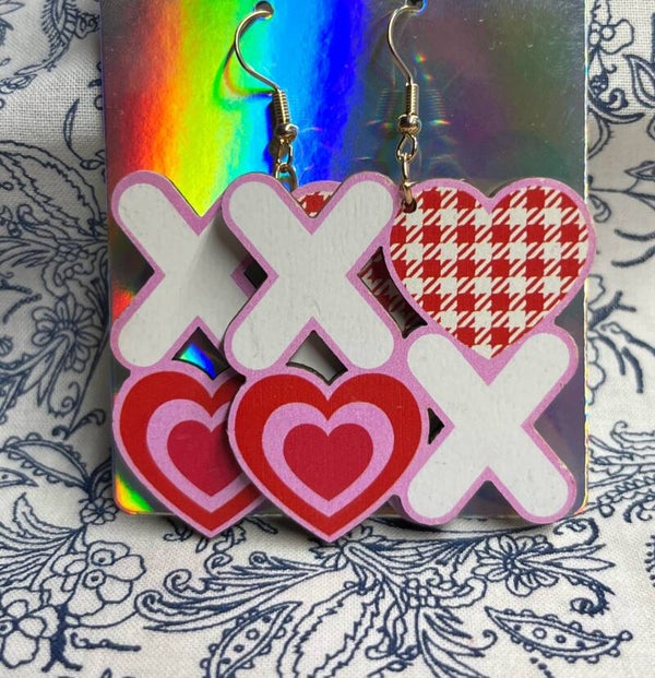 XoXo Earring