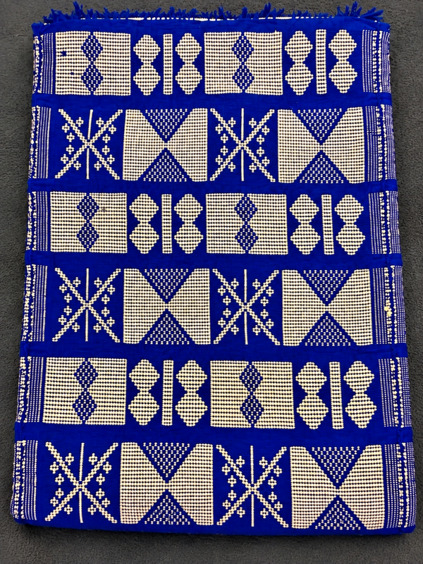 Pagne tissé traditionnel – Bleu & Blanc