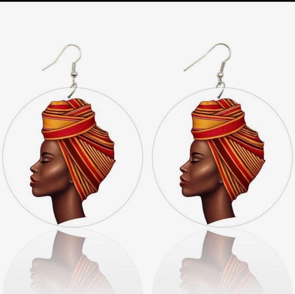 Boucles d’oreilles : dame au foulard