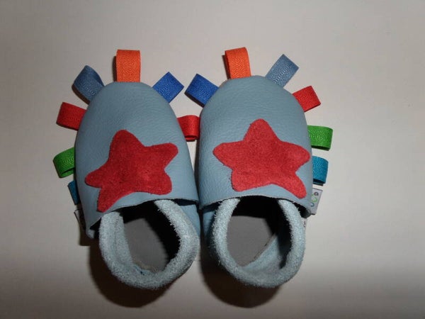 Playfeet M6 lichtblauw rode ster