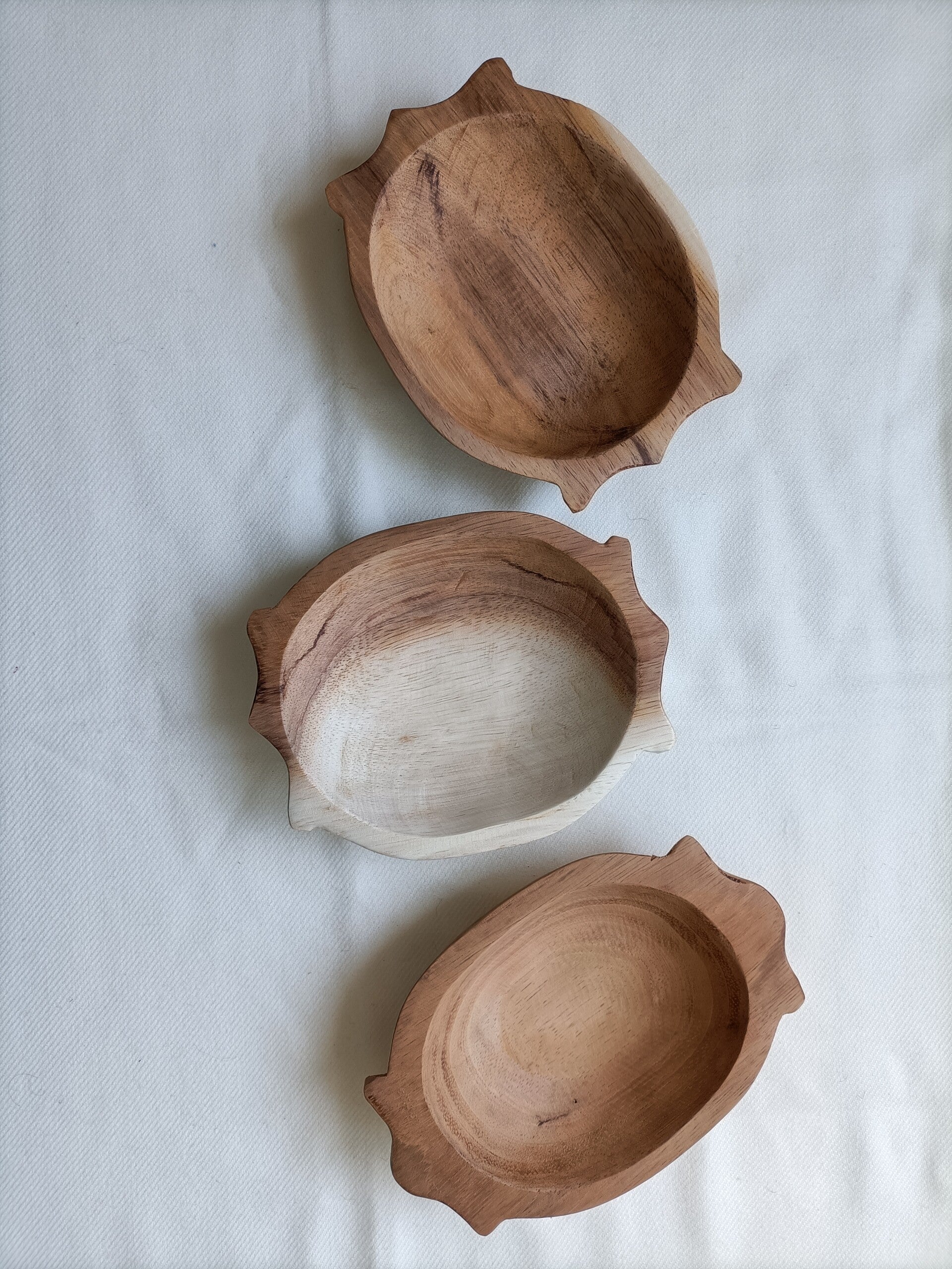 Bateas ovaladas de madera