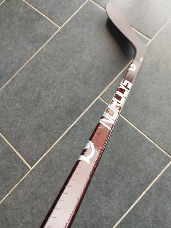 NORDLYS Junior 310, Flex 45, L28, Rot