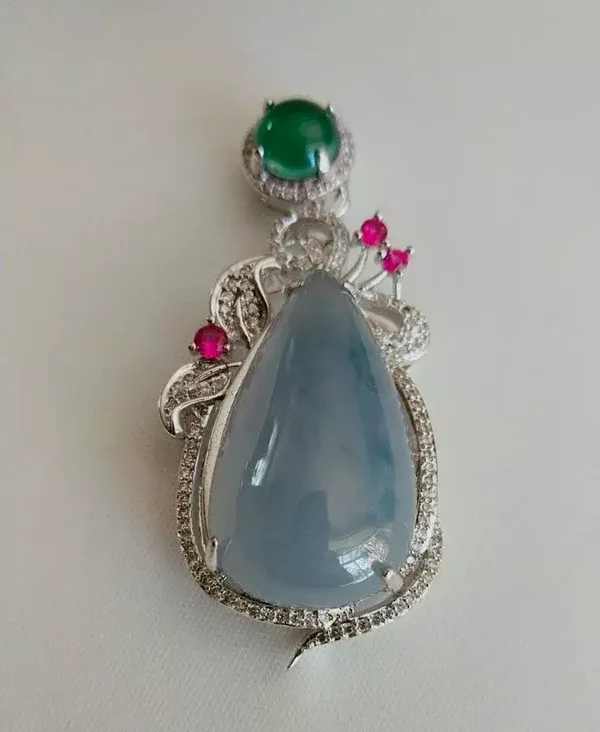 100% natural certified icy Lavender jadeite jade gemstone necklace pendant