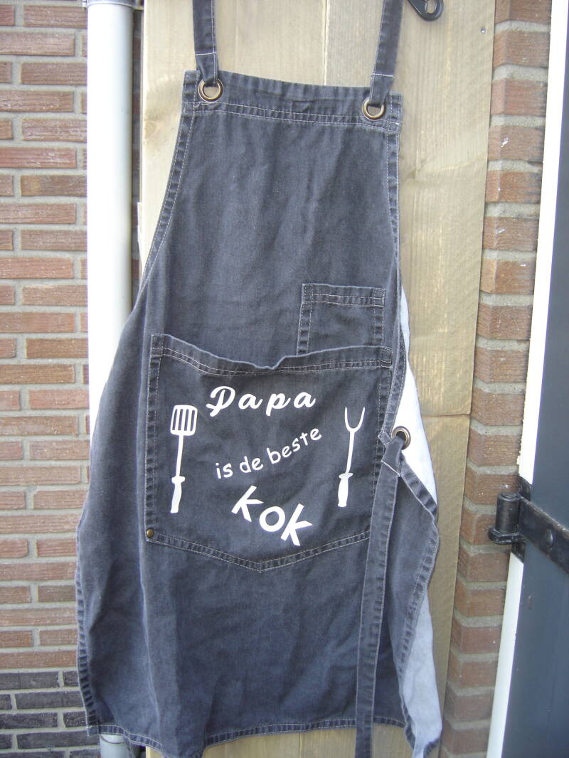 schort met tekst