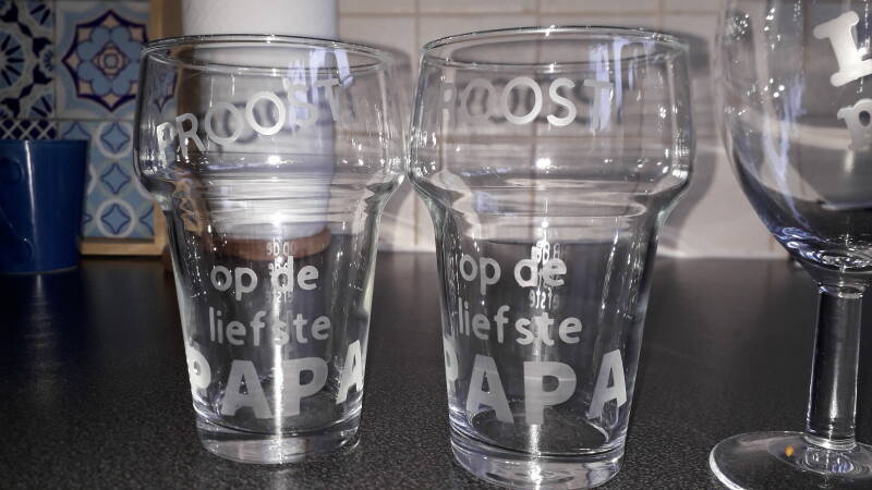 bierglas met tekst
