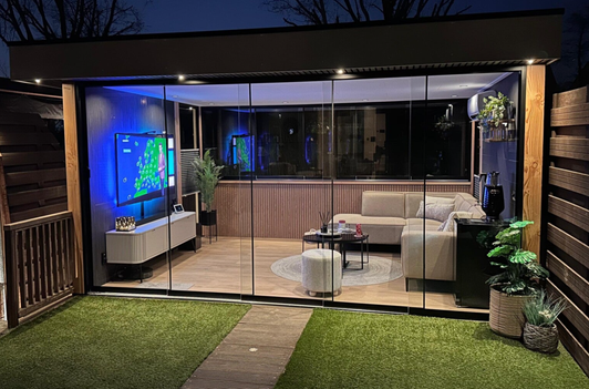 Tuinkamer van Douglas hout in Zoetermeer