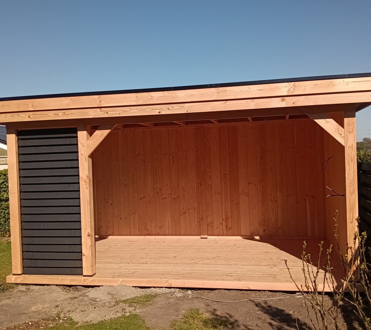 Verticale sponningplank onbehandeld