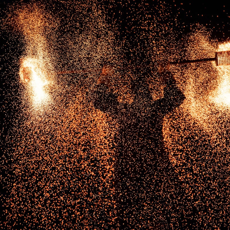 feuershowfuchstal6-1.jpg
