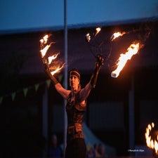 feuershowfuchstal4-1.jpg