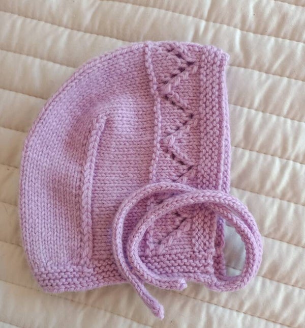 Baby girls bonnet