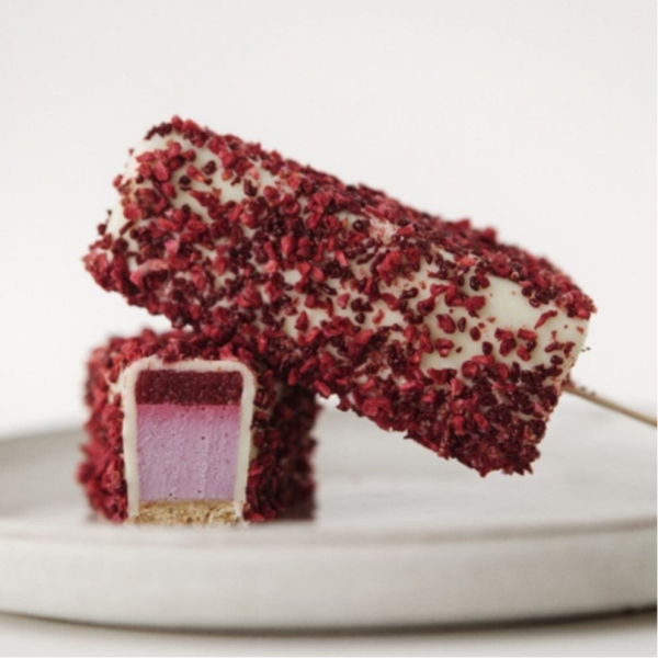 De Cheesecake Stick Bramen, Framboos & witte chocolade 6 stuks