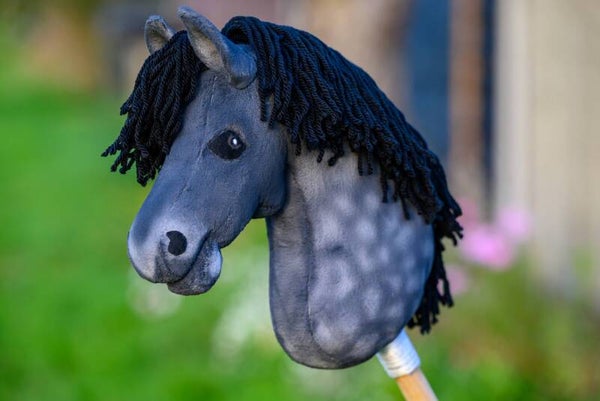 Hobbyhorse size M - Thunder